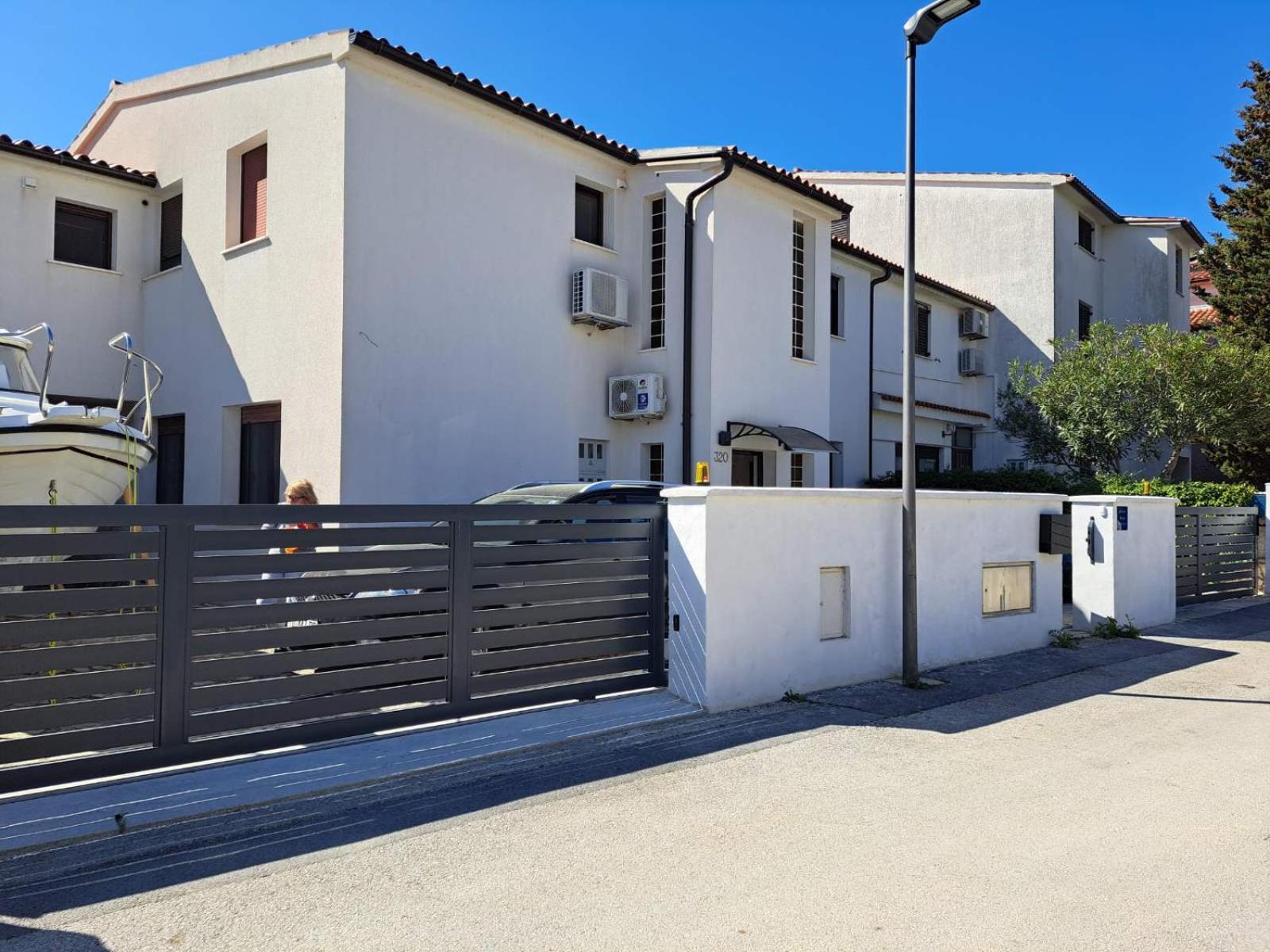 פומר Apartments Finera מראה חיצוני תמונה